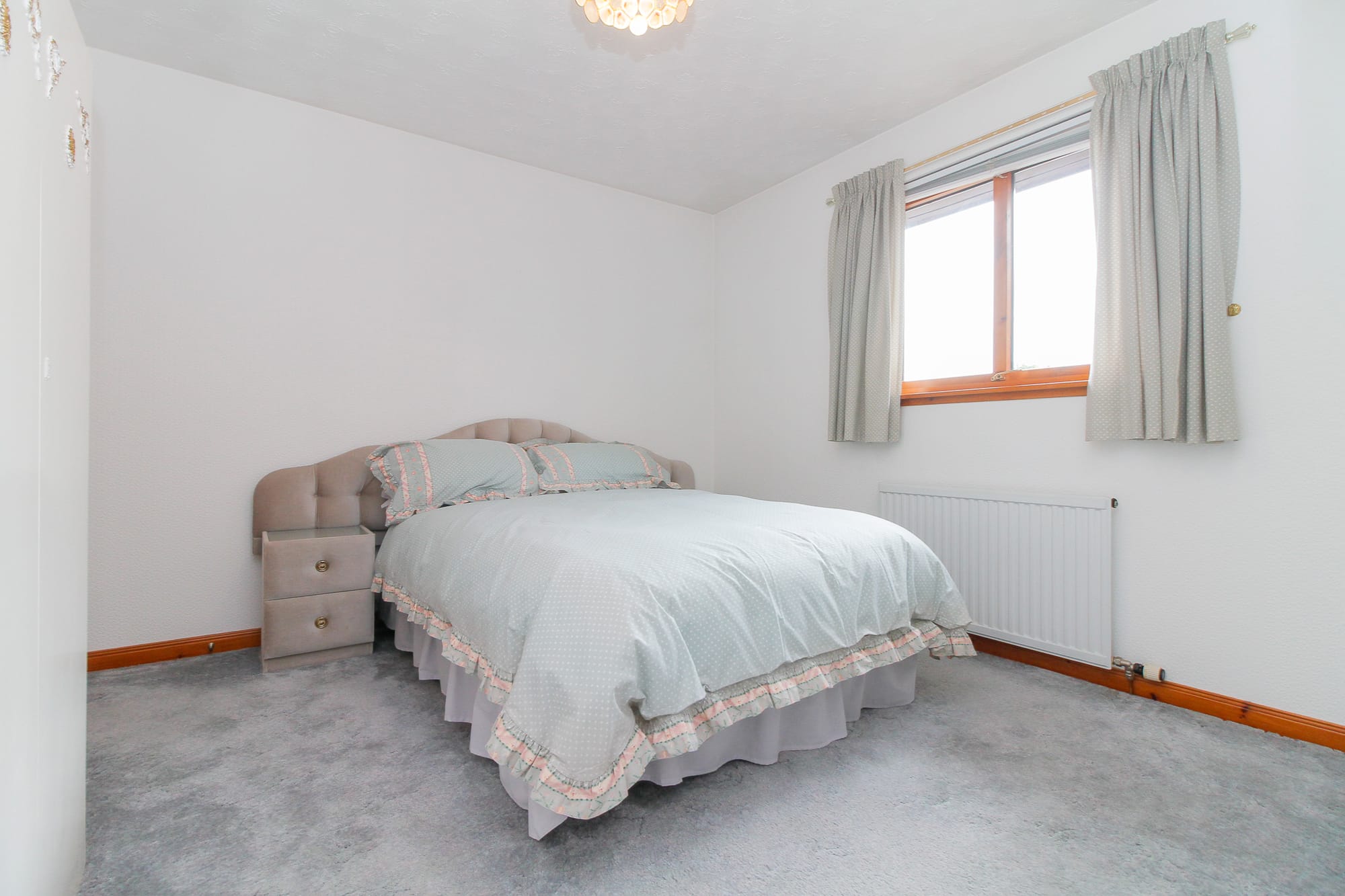 Double bedroom with fitted wardrobes