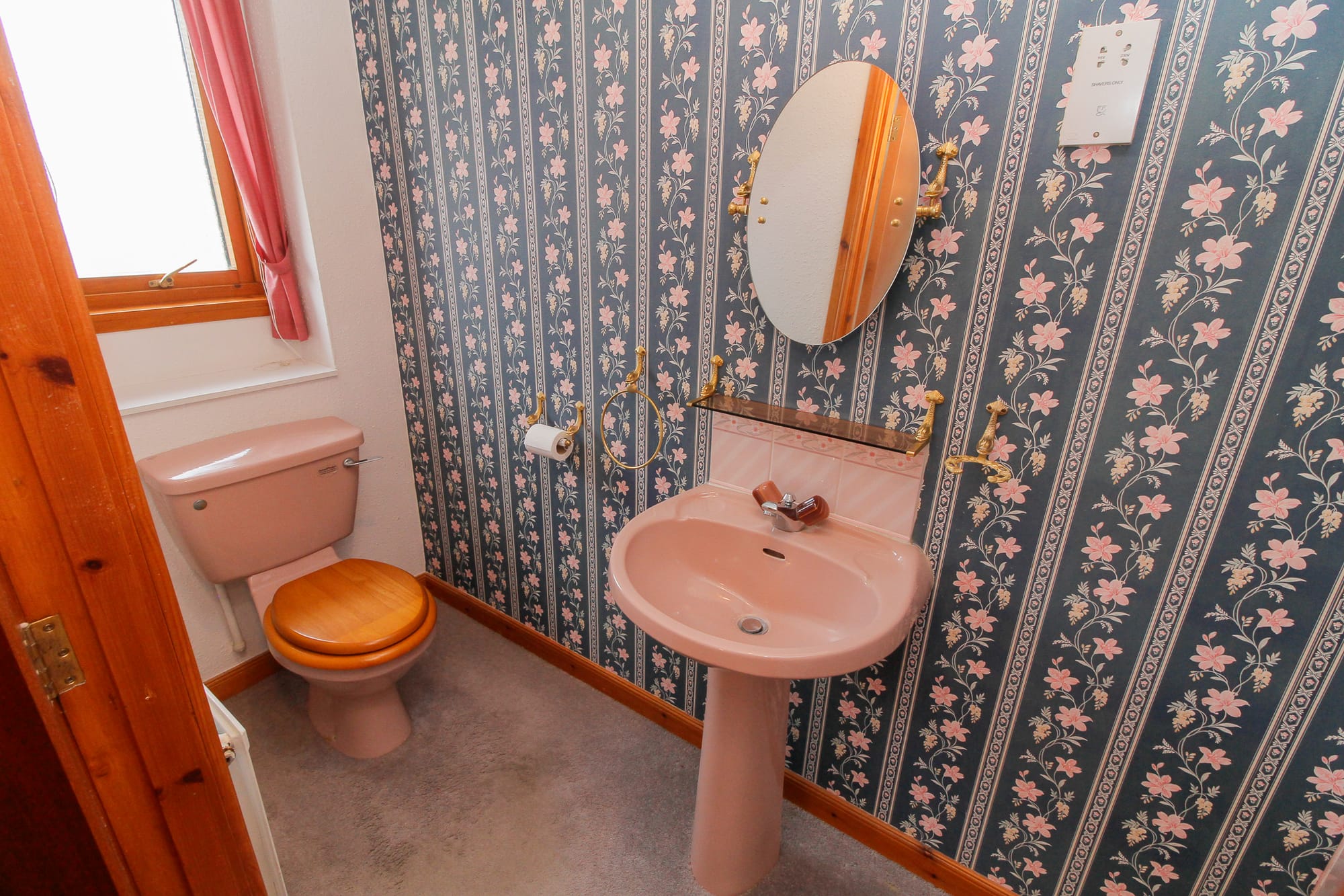 En-suite shower room
