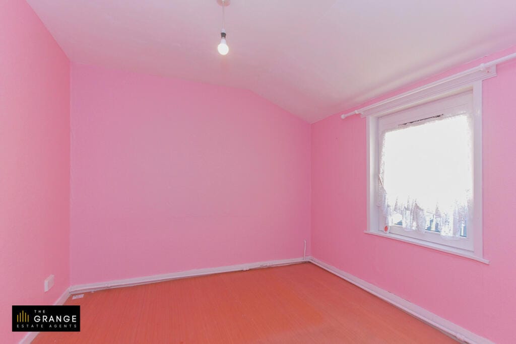 Pink bedroom