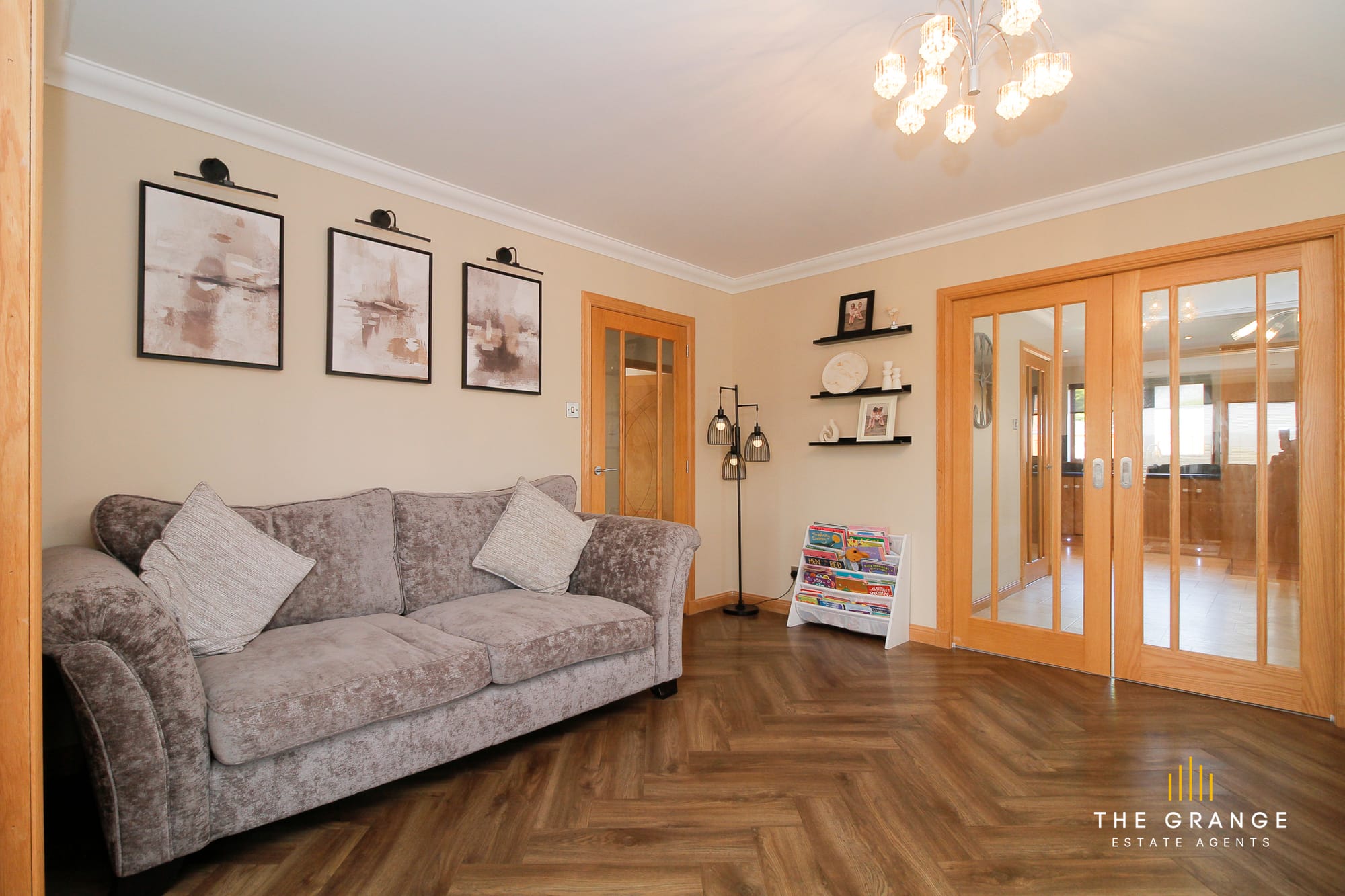 Findlater Drive, Cullen, AB56
