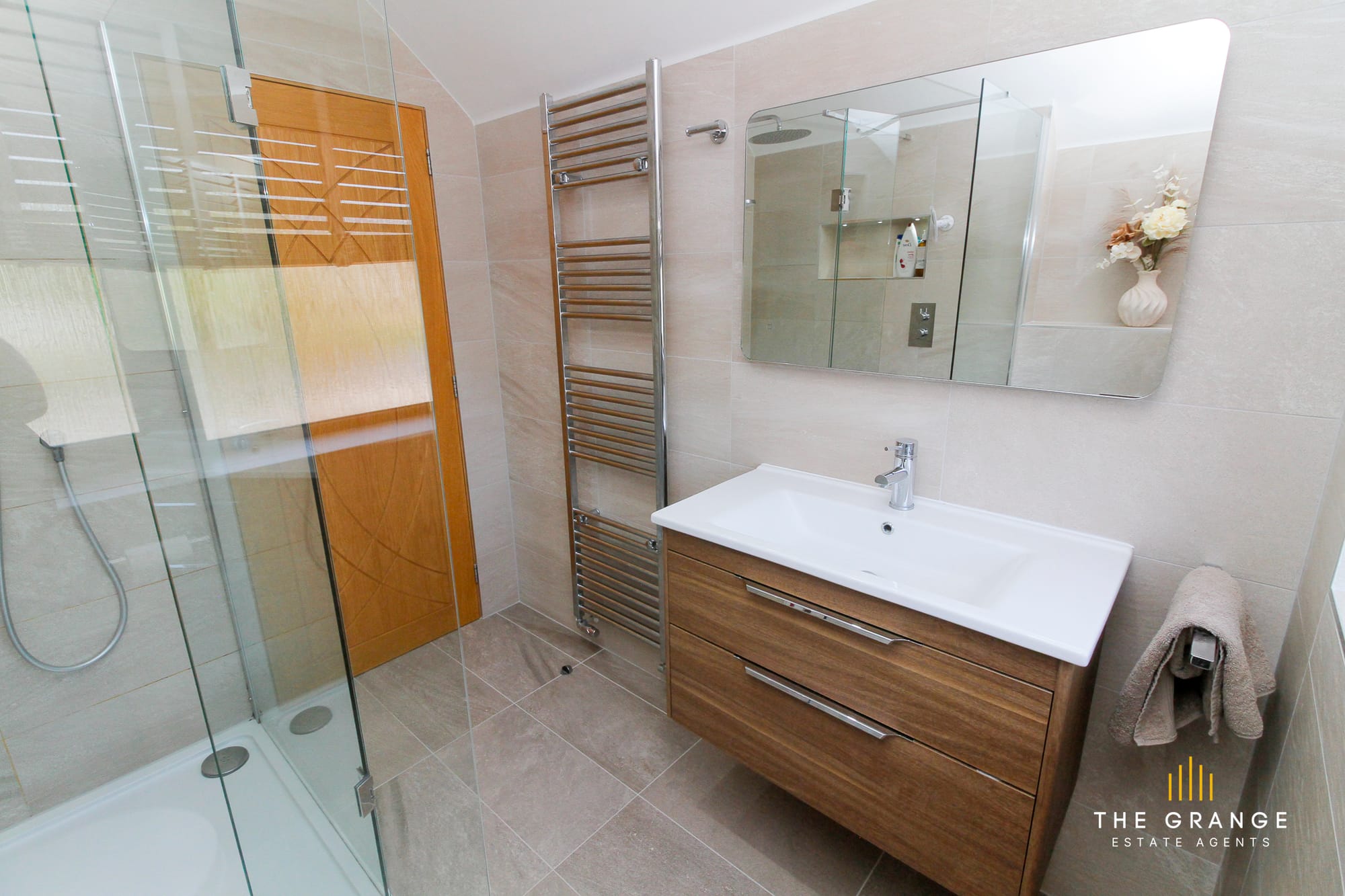 Findlater Drive, Cullen, AB56