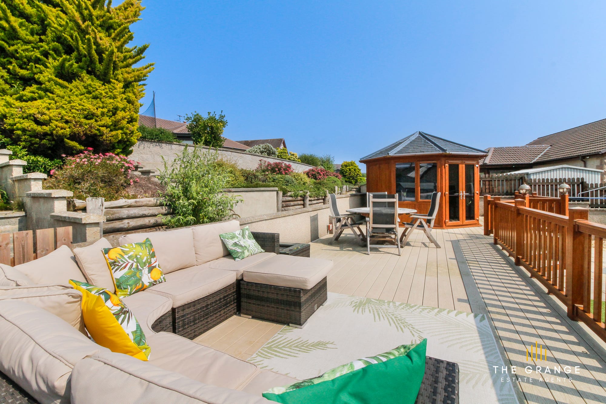 Findlater Drive, Cullen, AB56