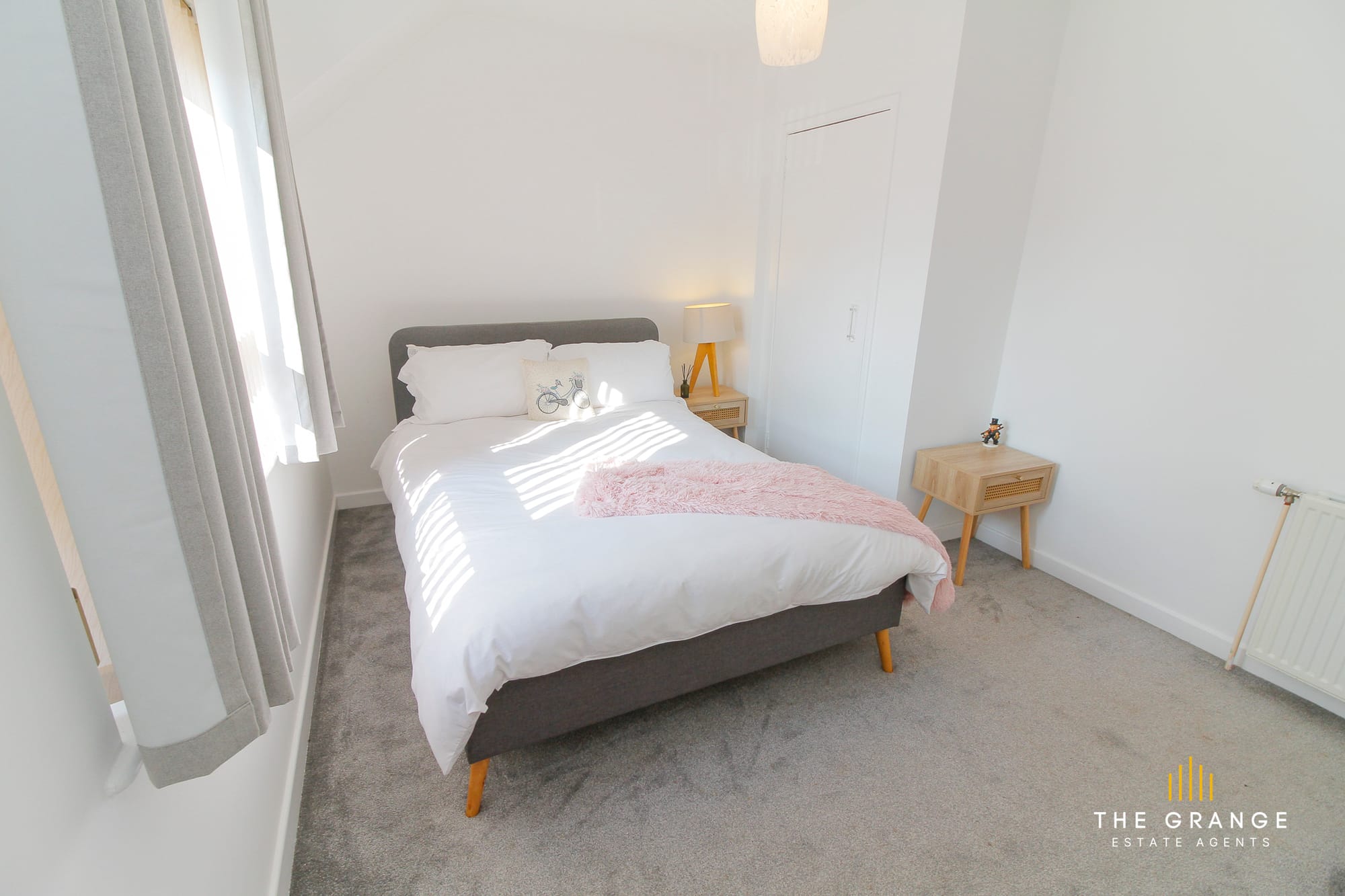 Second bedroom