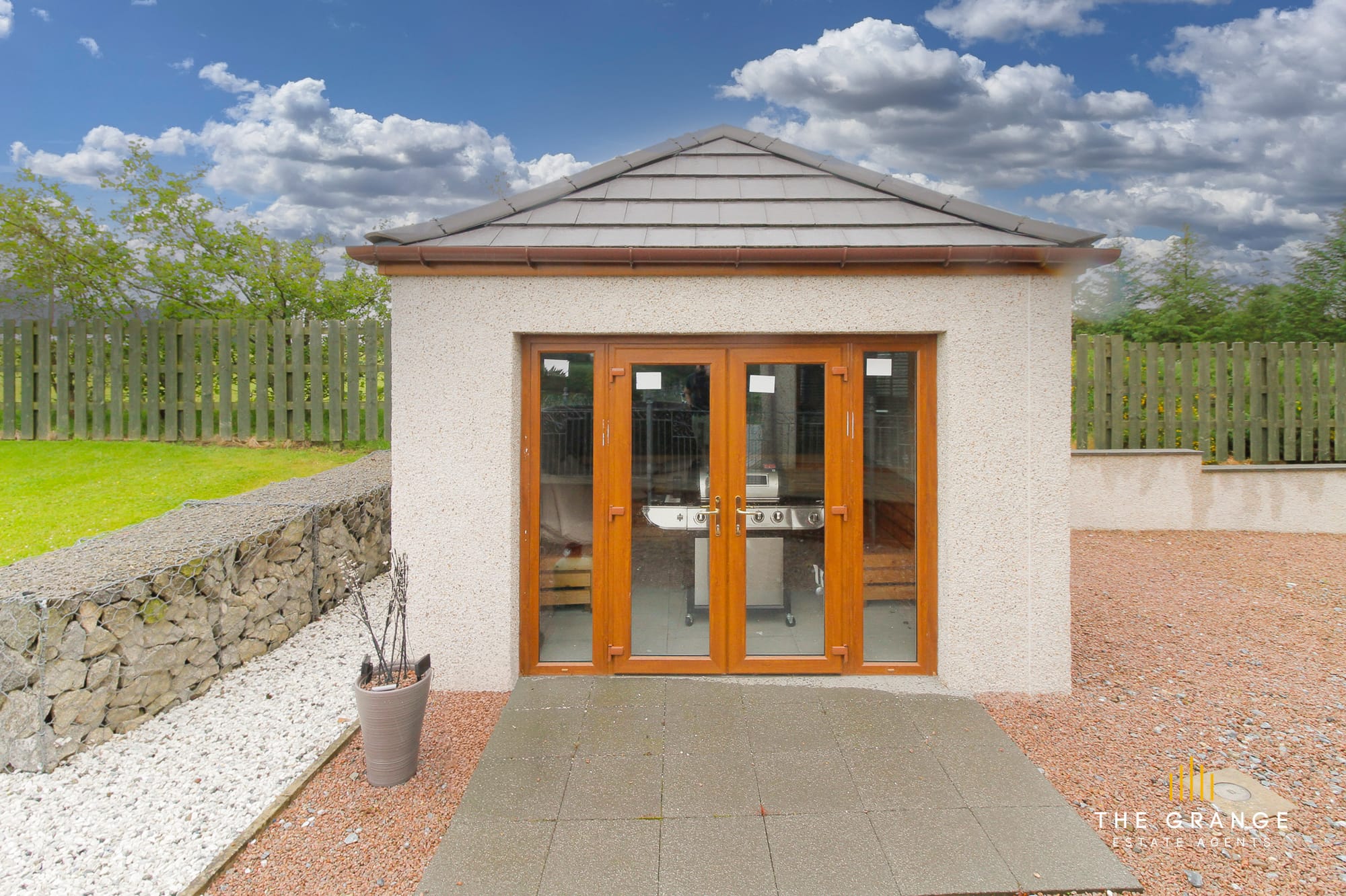Summer house