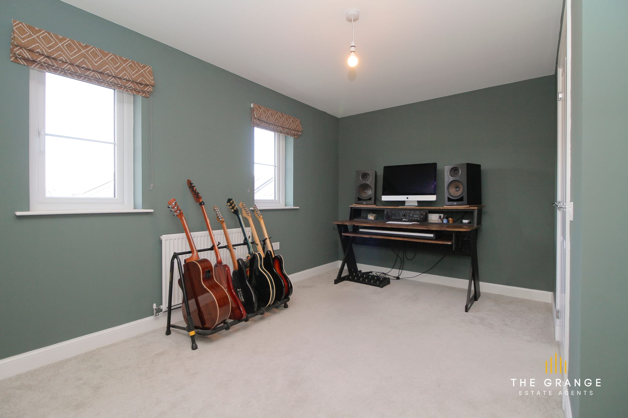 Box room set up as a home study