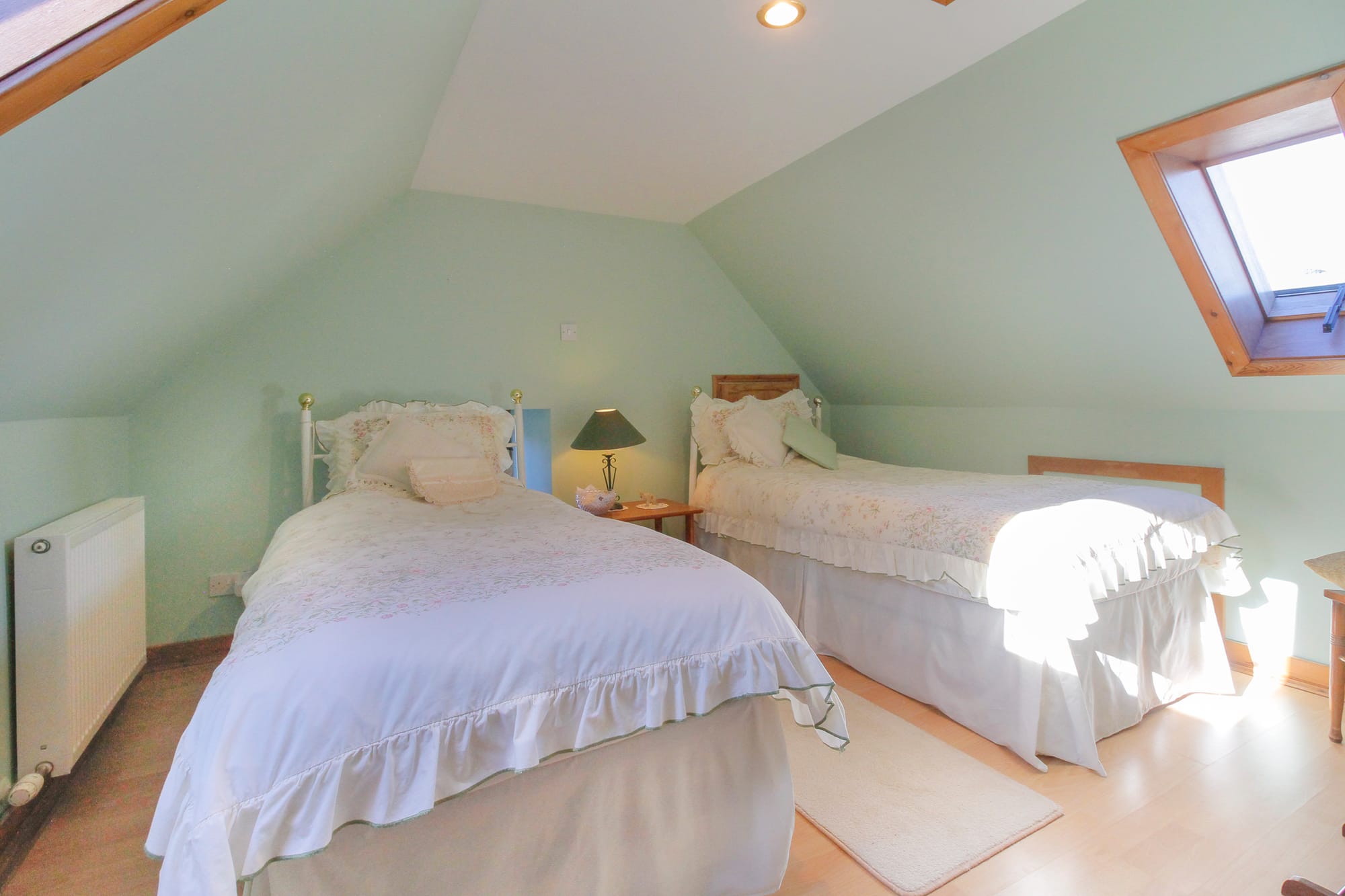 Second bedroom
