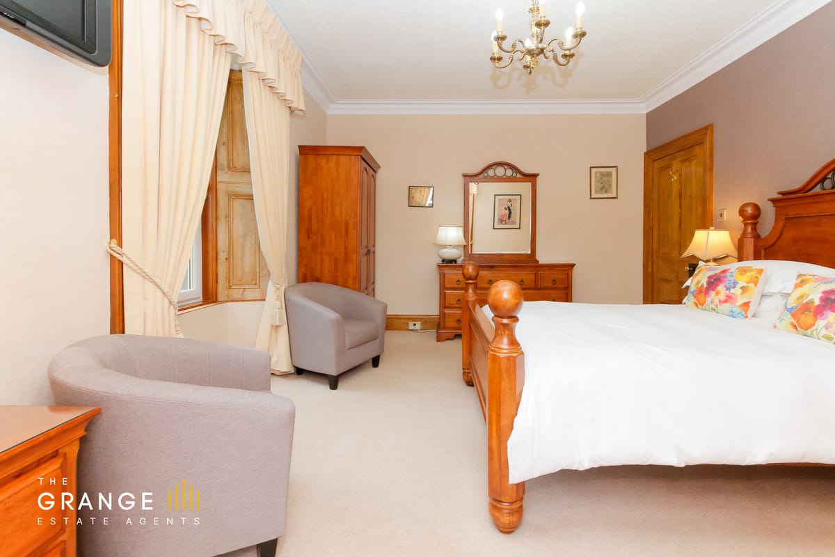 Double bedroom