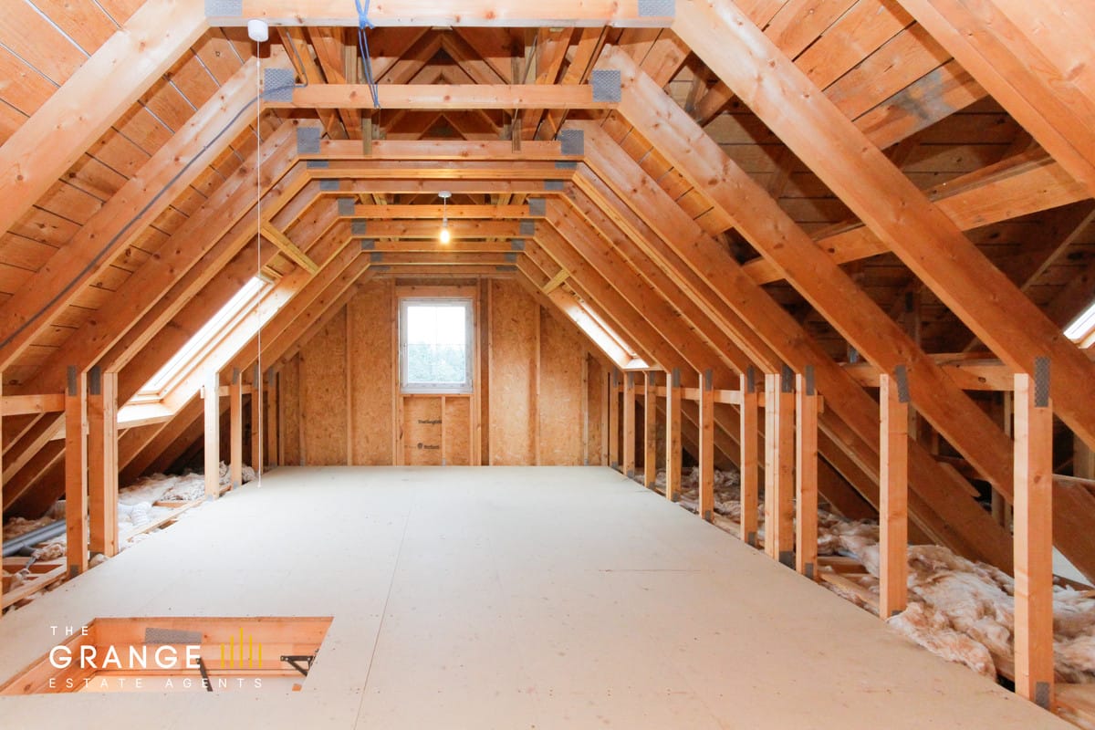 Attic with development potential
