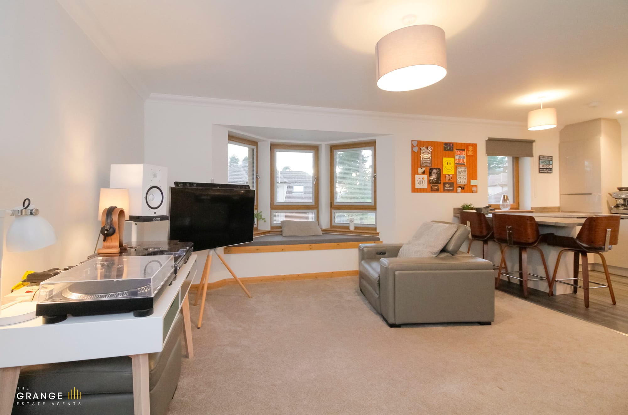 Sitting area