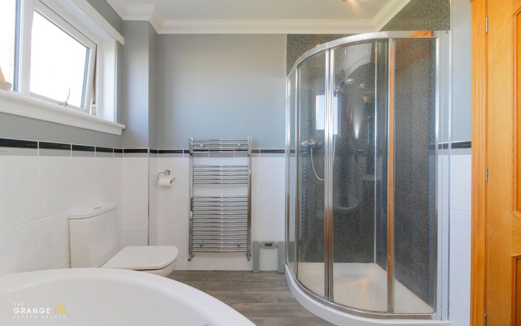 Shower room and WC