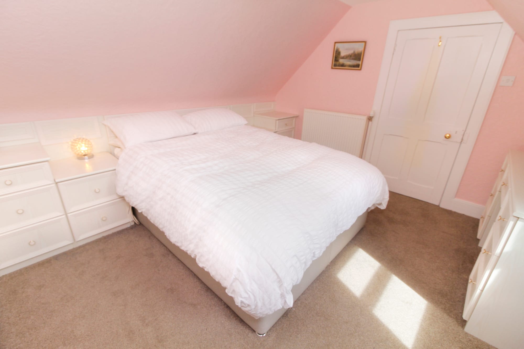 Second first-floor bedroom