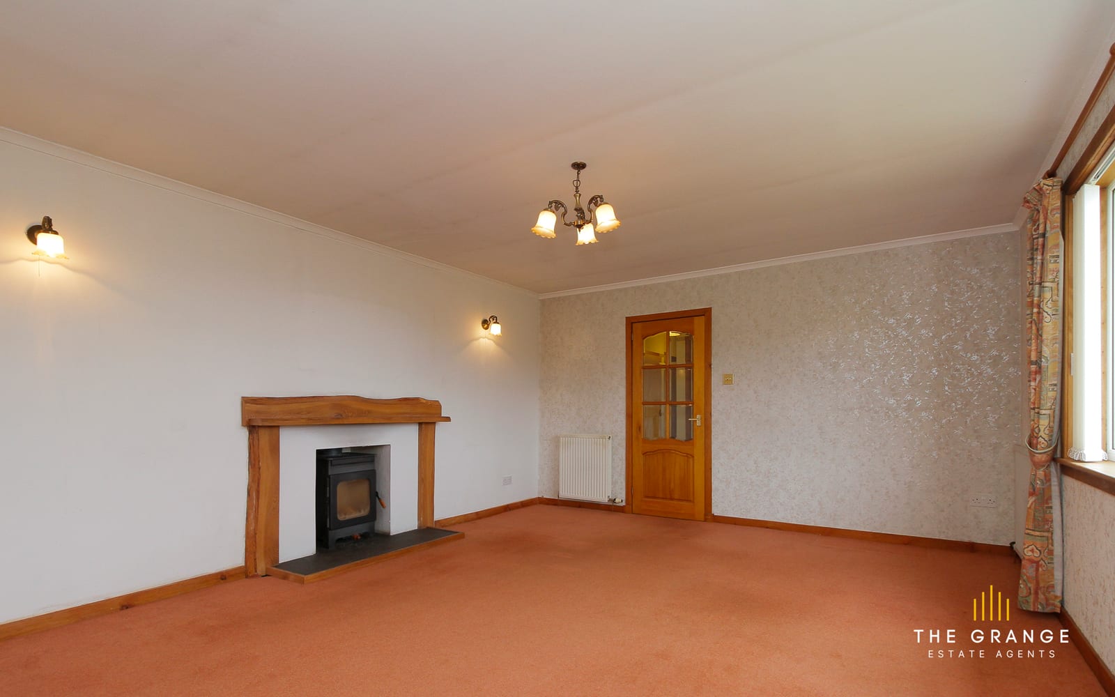 Sitting room — before